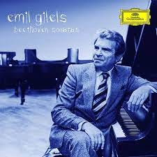 Ludwig Van Beethoven, Emil Gilels - Emil Gilels: Beethoven Sonatas -  Amazon.com Music