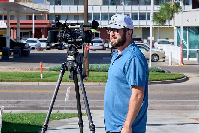 When on site, you must orient yourself to the action, events and people.