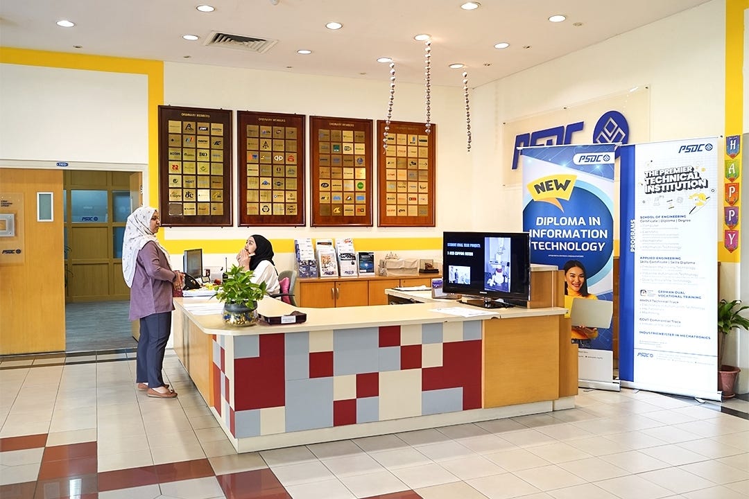 Malaysia hopes to alleviate the shortage of semiconductor talent through its “3R policy” — recruit, retain and retrain. Photo: Yang Min