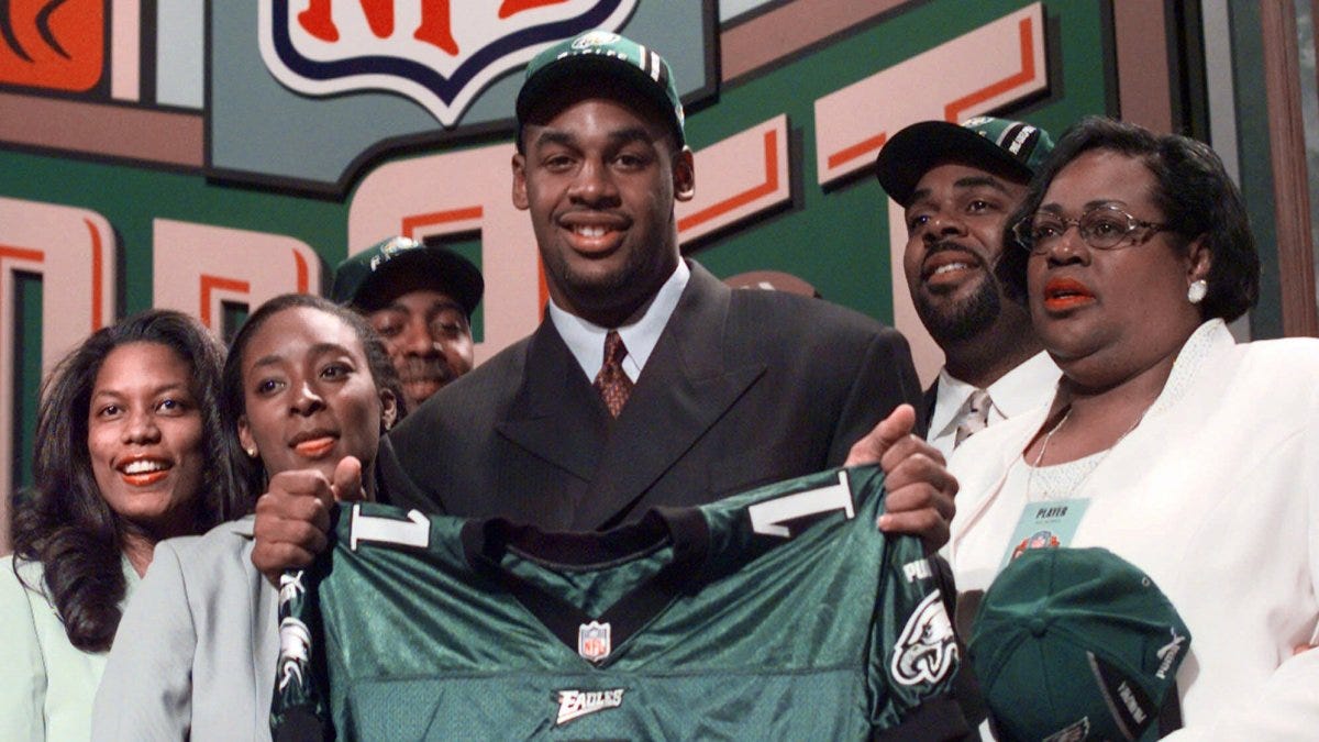 Ex-Eagles Executive Joe Banner Reveals Which QB Eagles Considered Drafting  Instead of Donovan McNabb – NBC10 Philadelphia