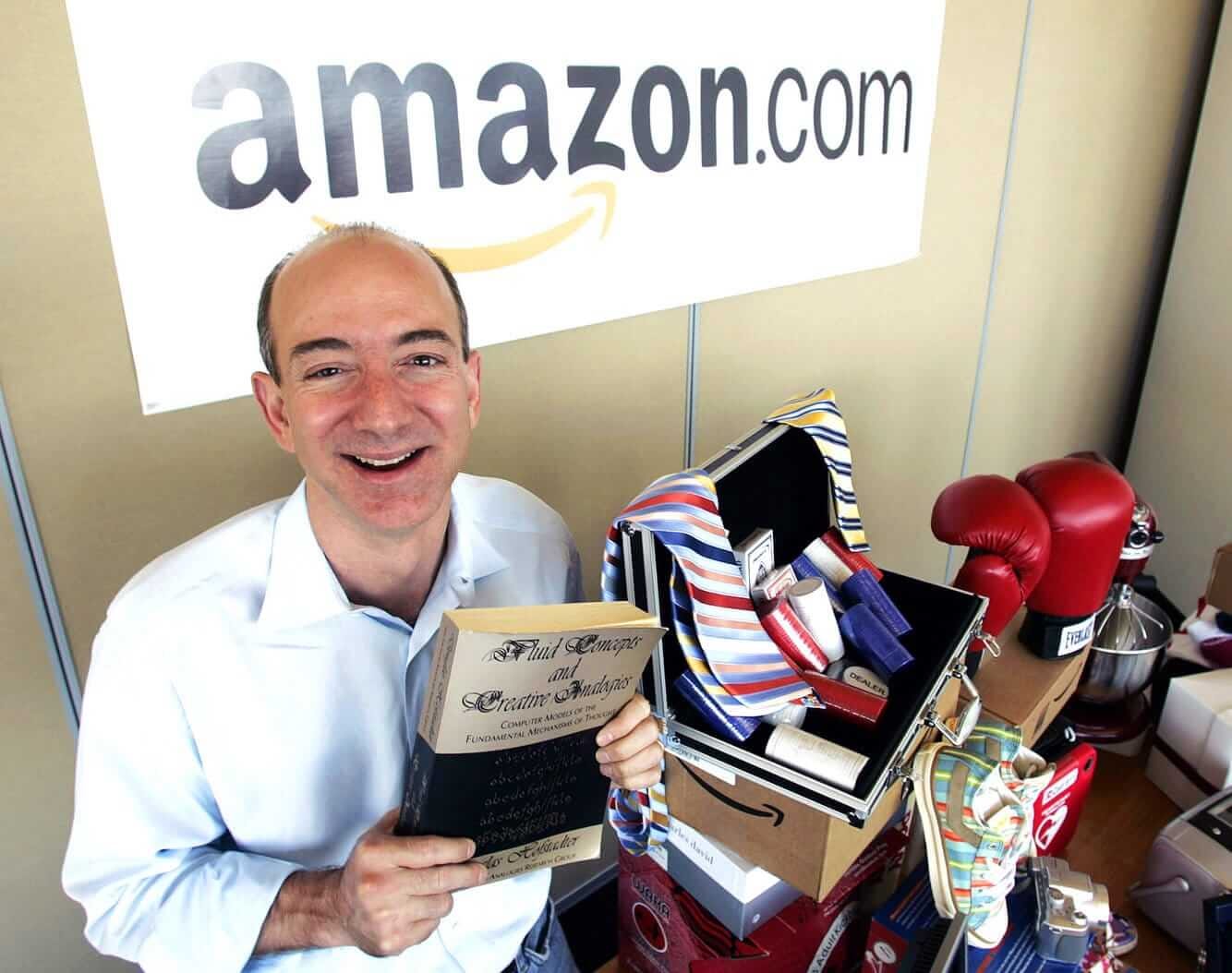 Amazon CEO Jeff Bezos talks about selling books in new interview - Good  e-Reader