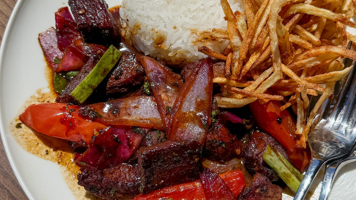 Peruvian Lomo Saltado (Stir-Fried Beef, Onions & Tomatoes)