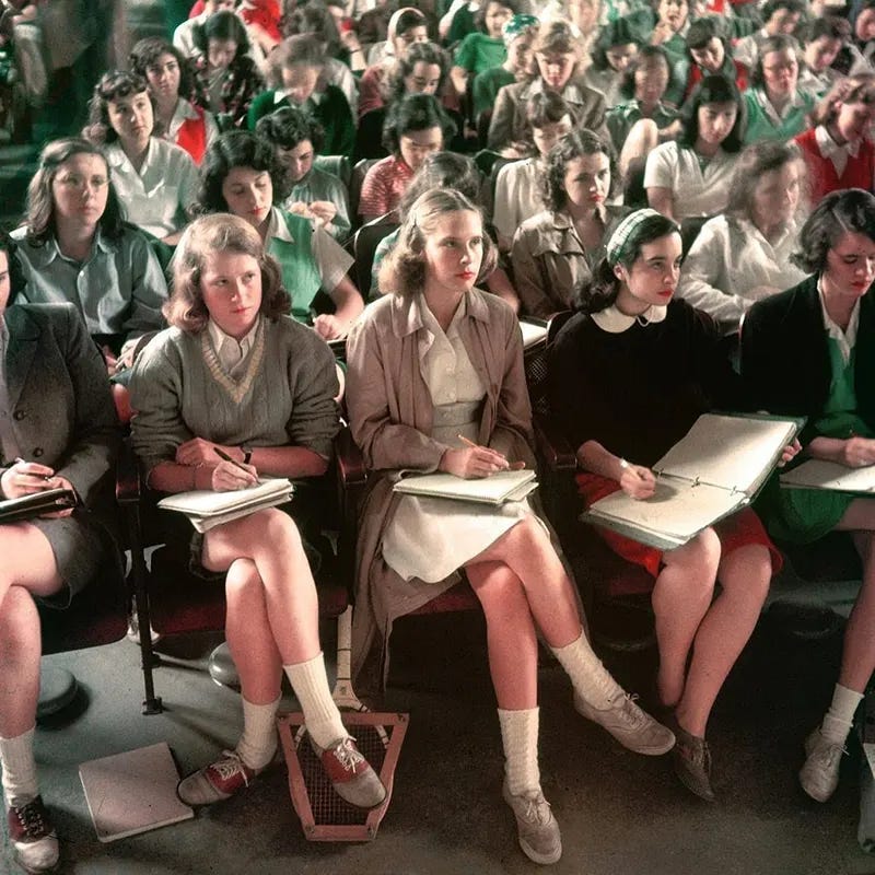 Campus life at Smith College in 1948, where fashion, friendships, and academic growth defined the student experience. Campus life at Smith College in 1948, where fashion, friendships, and academic growth defined the student experience.