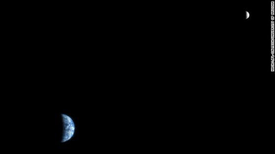 earth-from-mars-orbiter earth-from-mars-orbiter