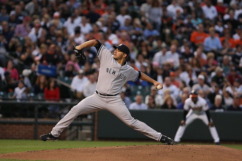 800px-Andy_Pettitte_by_Keith_Allison_8_31_09_pic2