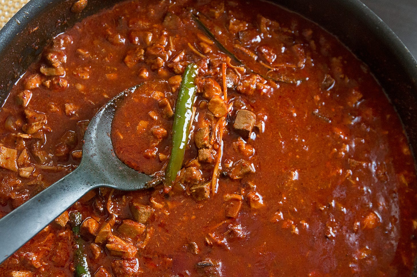 SORPOTEL - GOAN Deep Red Sour &amp; Spicy CURRY - Kravings Food Adventures
