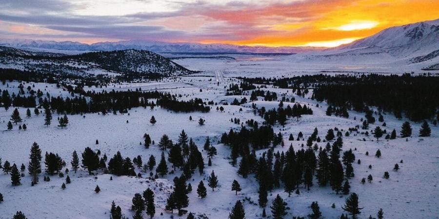 Major storm dumps snow, closes mountain routes in California- The New  Indian Express