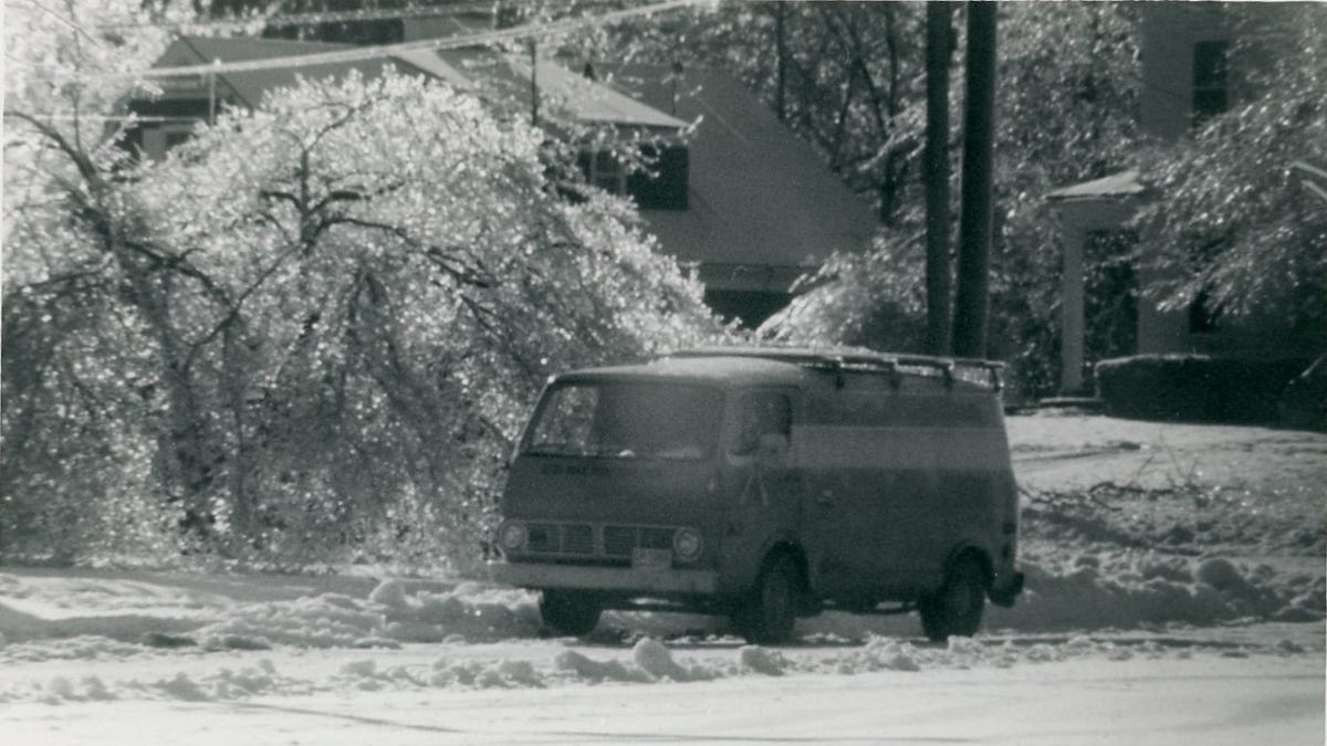 雪 December 1973 Ice Storm