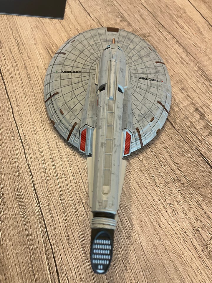 Review: FanHome's USS Archer, NCC-627 | The Black Campbell