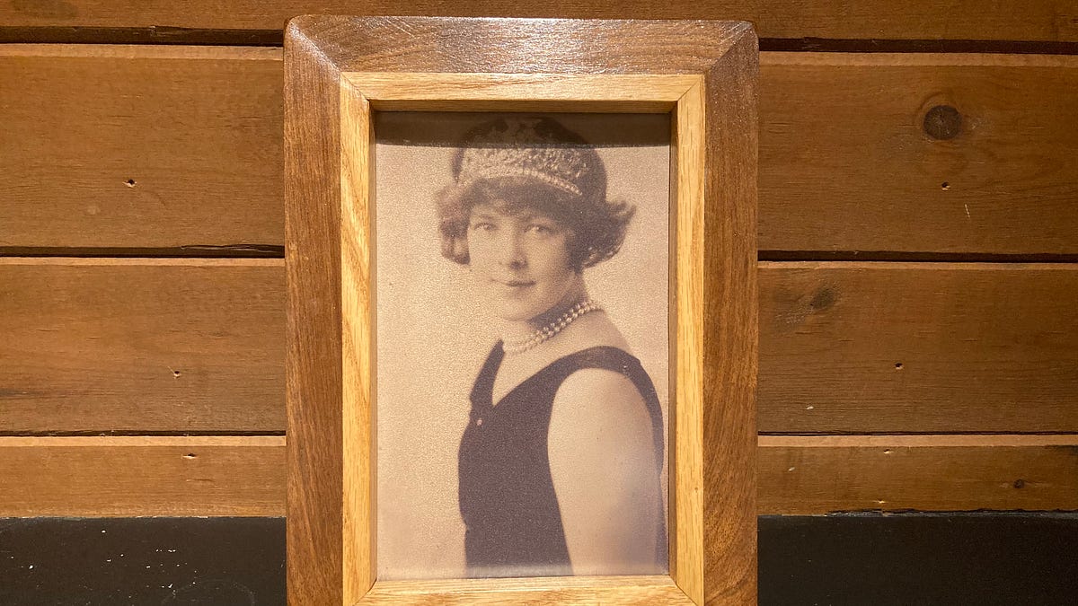 Finding Doris: A (family) history of women's hockey in Vancouver — Part 4