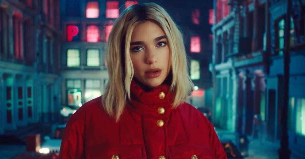 Dua Lipa anuncia "Hallucinate" como novo single do "Future Nostalgia"
