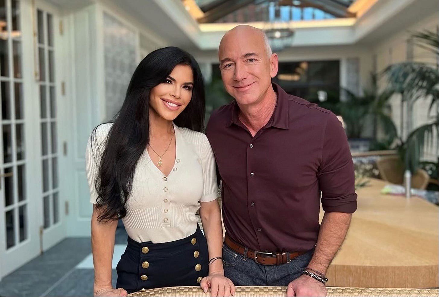 Jeff Bezos and Lauren Sánchez spoke with CNN for their first joint sit-down  interview