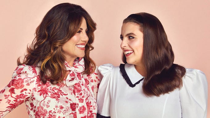 Monica Lewinsky and &#39;Impeachment&#39; Star Beanie Feldstein Reveal Tight Bond –  The Hollywood Reporter