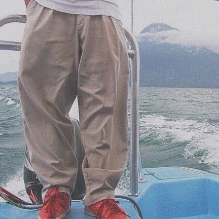 4 photos of Antigua, climbing a volcano outside the city and visiting Chichicastenango.