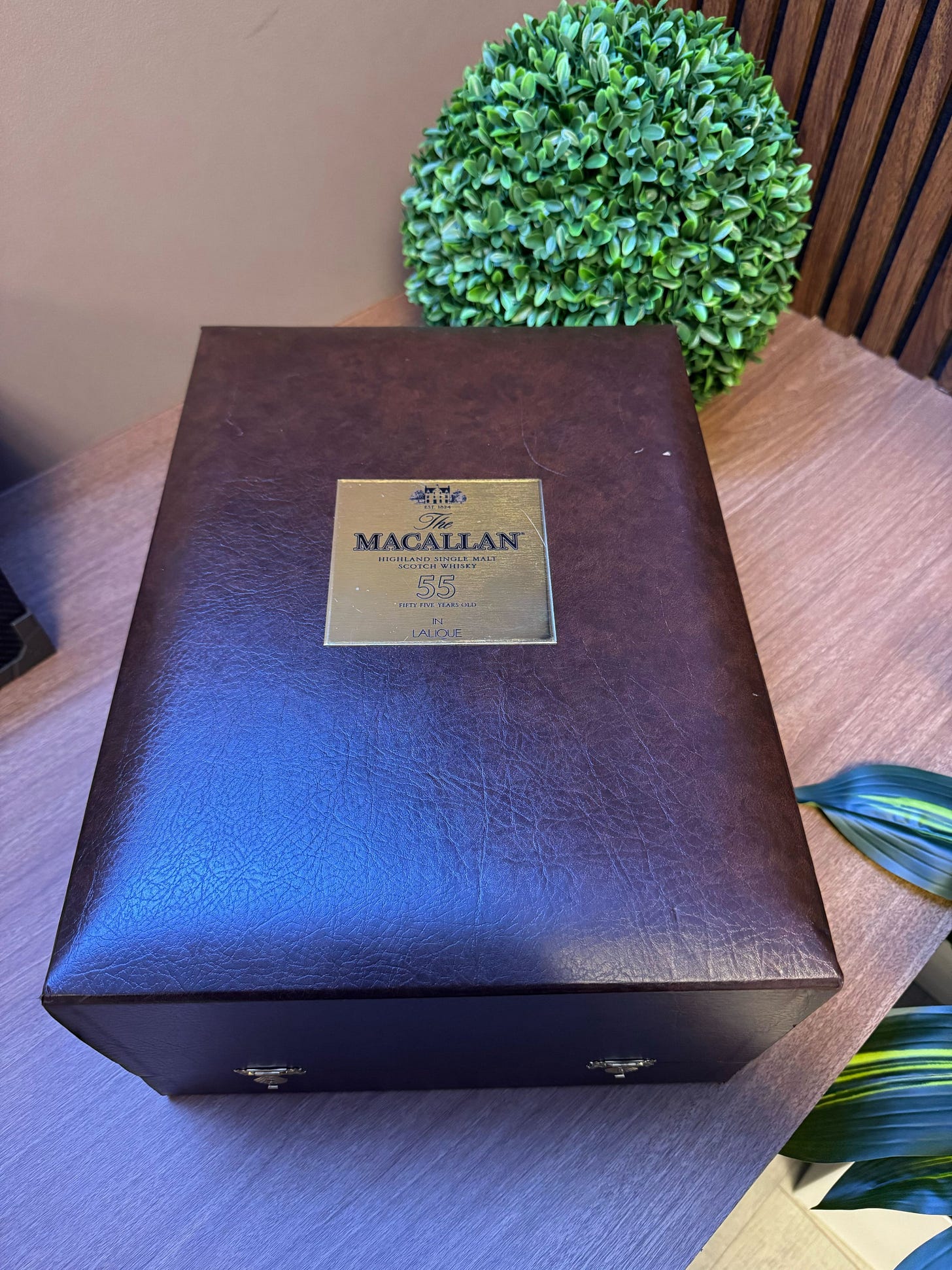 Macallan Lalique 55 Year Old Six Pillars Collection Pillar 2 - Image 1 Macallan Lalique 55 Year Old Six Pillars Collection Pillar 2 - Image 1
