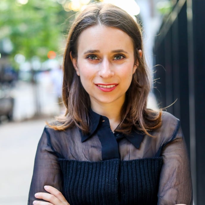 Yosh qizdagi katta sik Porno filmlardan parchalar