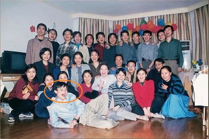 In 1999, Jack Ma started Alibaba in his Hangzhou apartment w 18 friends