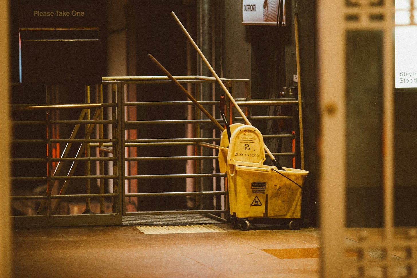 Janitor becomes front-end dev, decides to go back to old job after 4 months