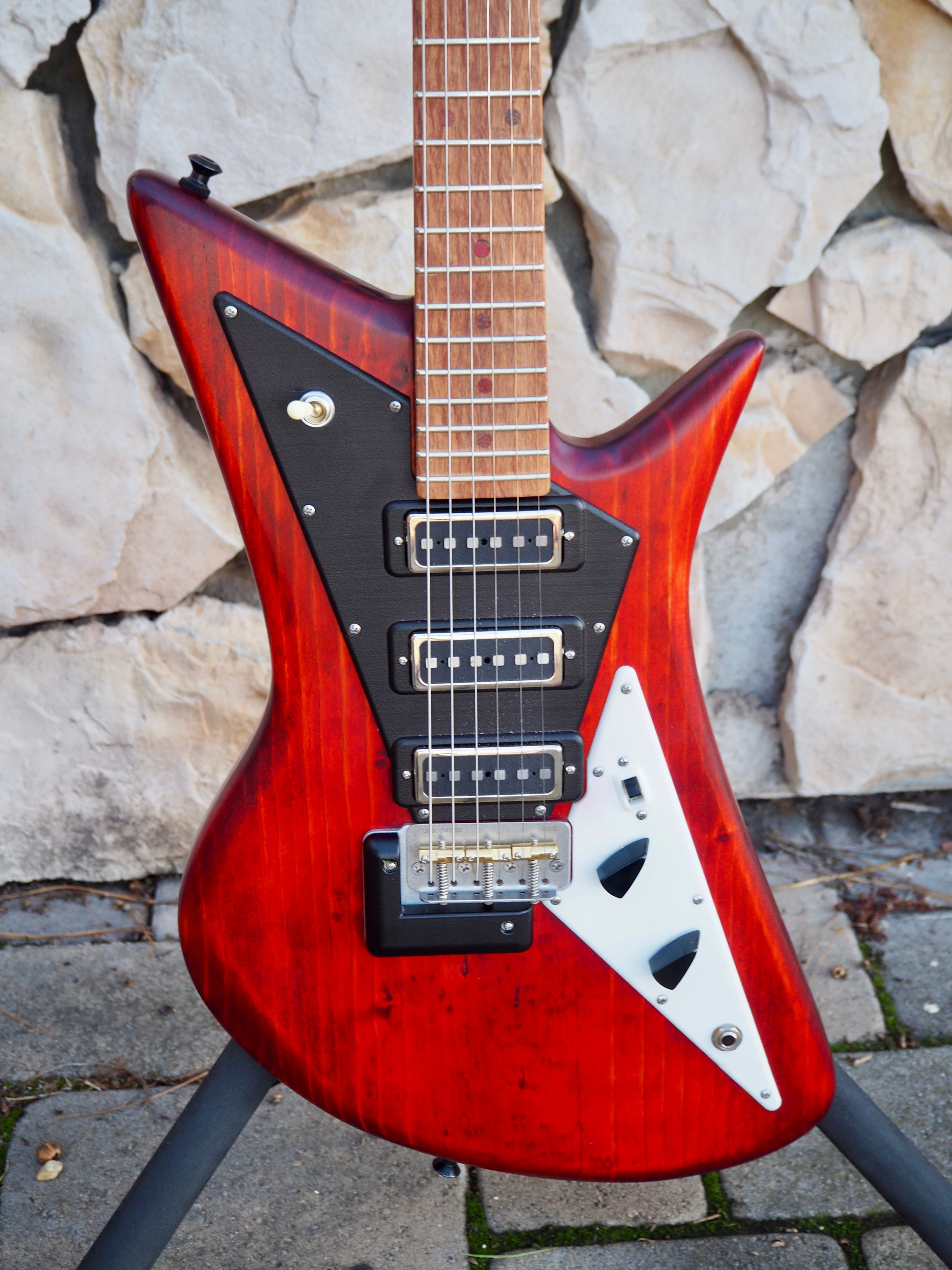 New SM65 - by Justin Jones - Motander Guitars Newsletter