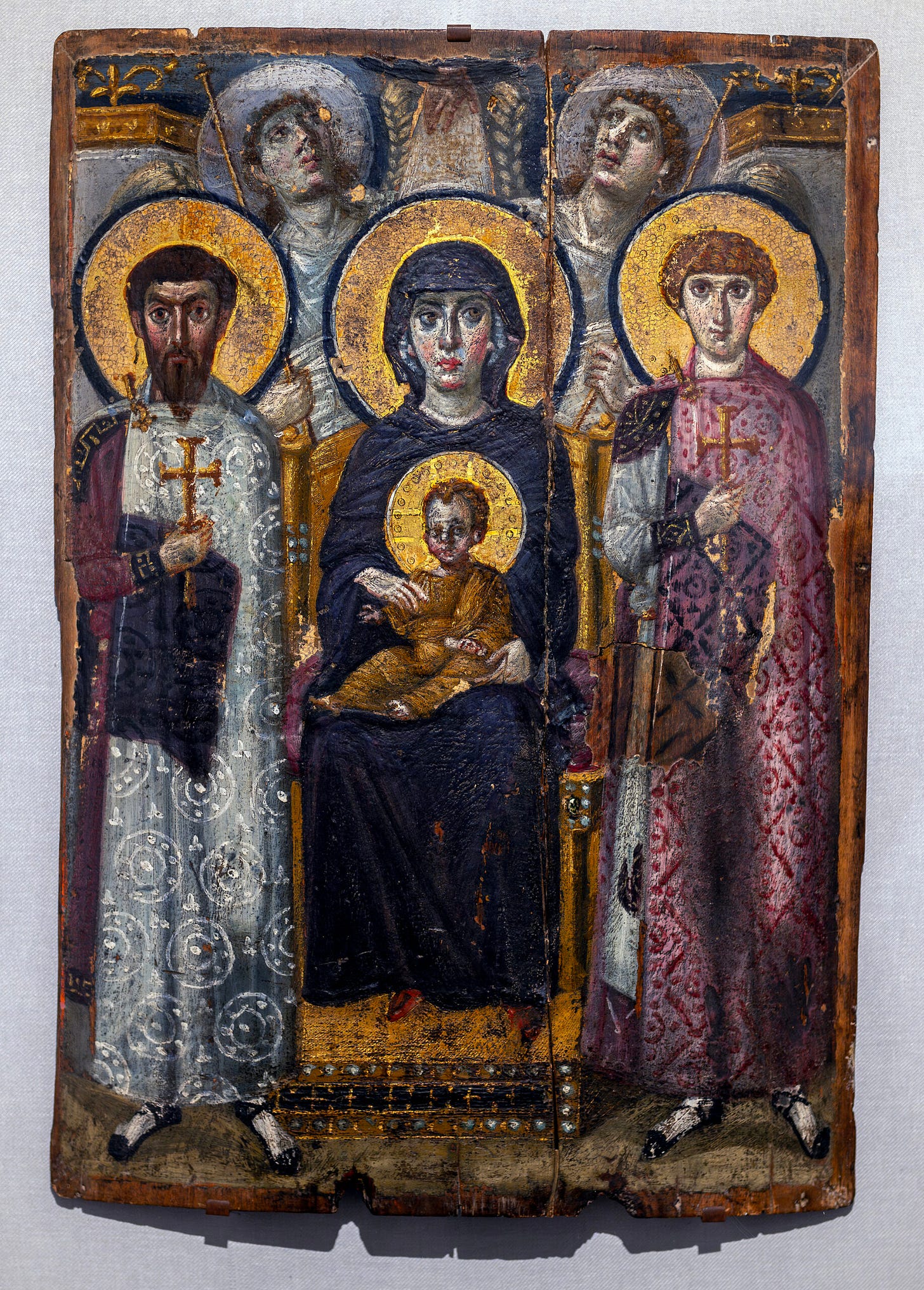 Smarthistory – Icon with Virgin (Theotokos) and Child between Saints Theodore and George Smarthistory – Icon with Virgin (Theotokos) and Child between Saints Theodore and George