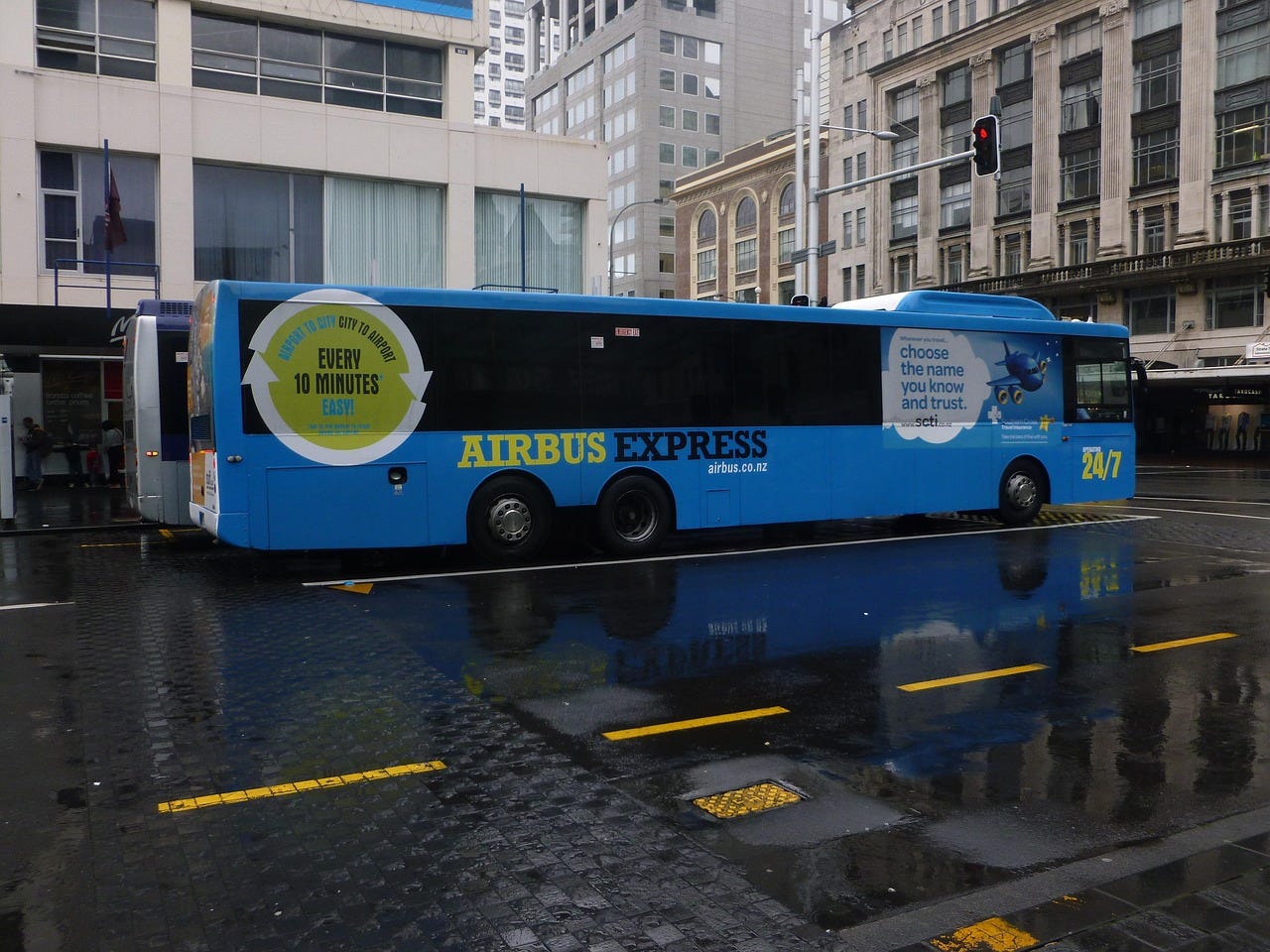 Free Bus Auckland photo and picture