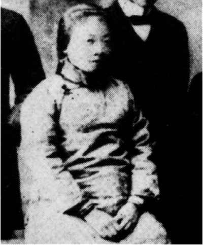 A person sitting in a chair
AI-generated content may be incorrect. A person sitting in a chair
AI-generated content may be incorrect.