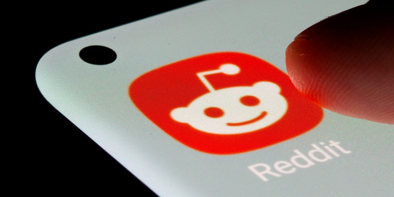 Silicon Valley en guerra por la IA: Reddit demanda a Anthropic por "uso ilegal" de sus datos
