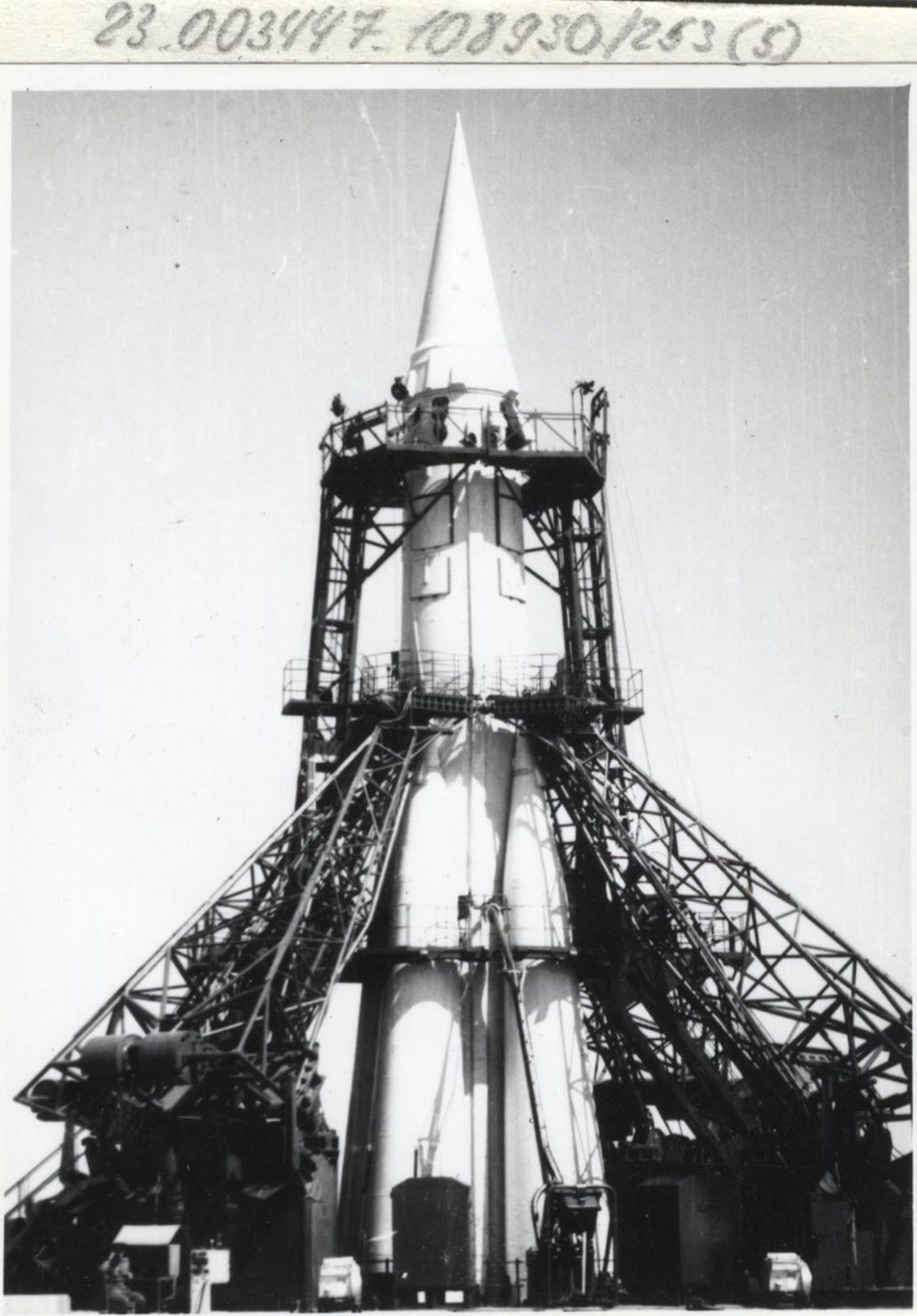 NASA MOON SCOUT ヘリコプター　アメリカ　雑貨　60s 70s DVIDS - Images - D-558-2 launch from B-29 mothership