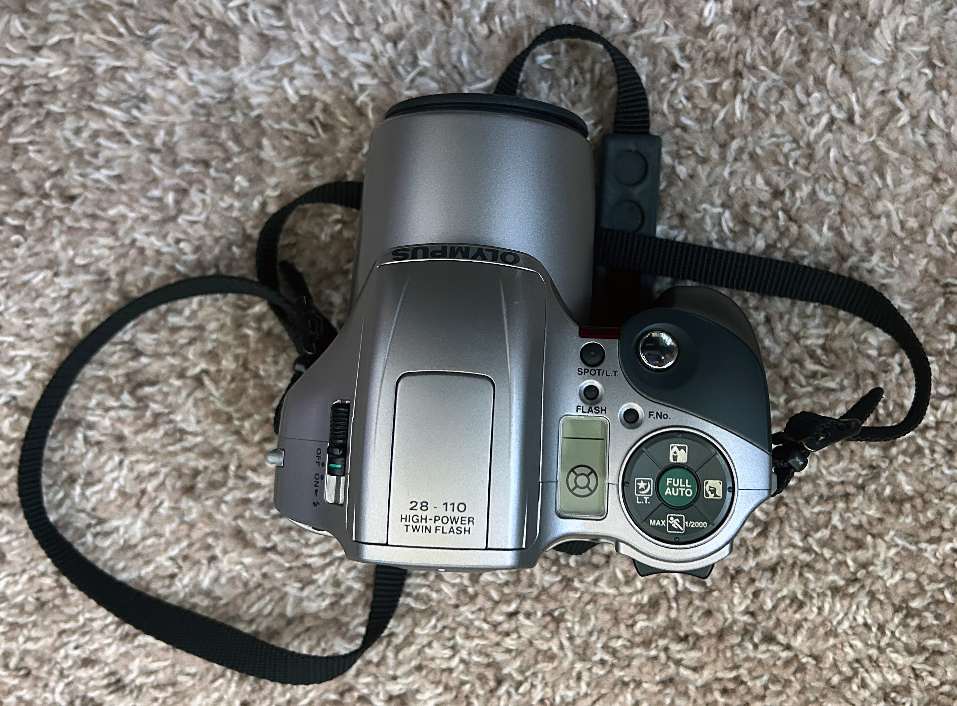 Olympus is-2000 - Photo, audio & vidéo