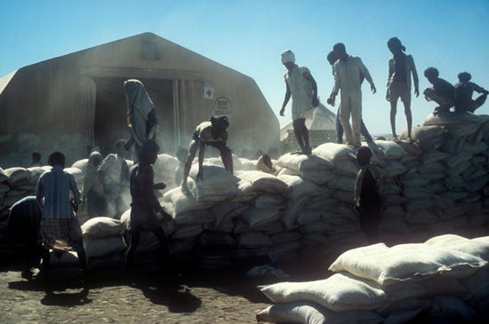 File:Famine help (3524682551).jpg