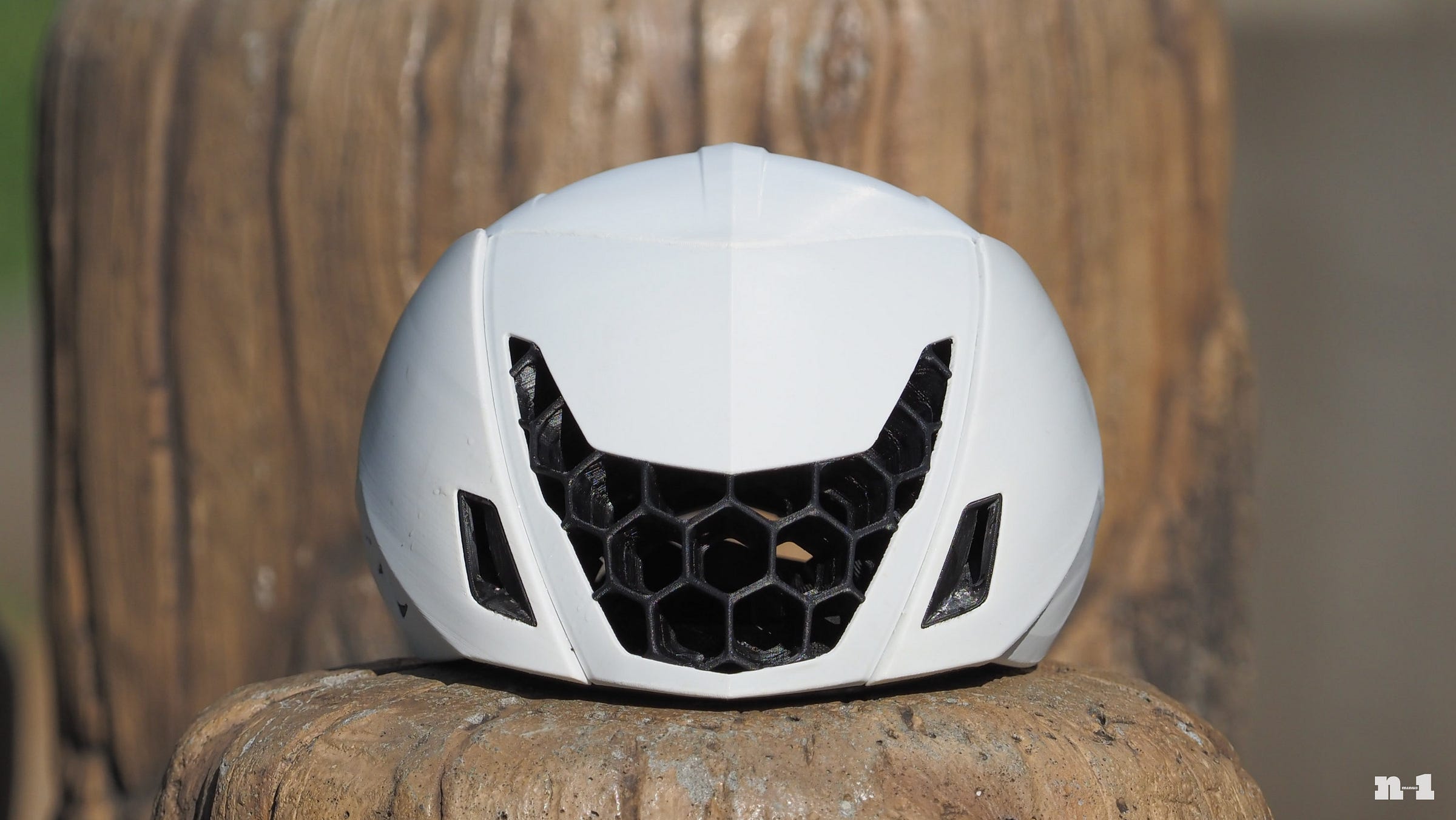 KAV Rhoan 3D-printed helmet front view