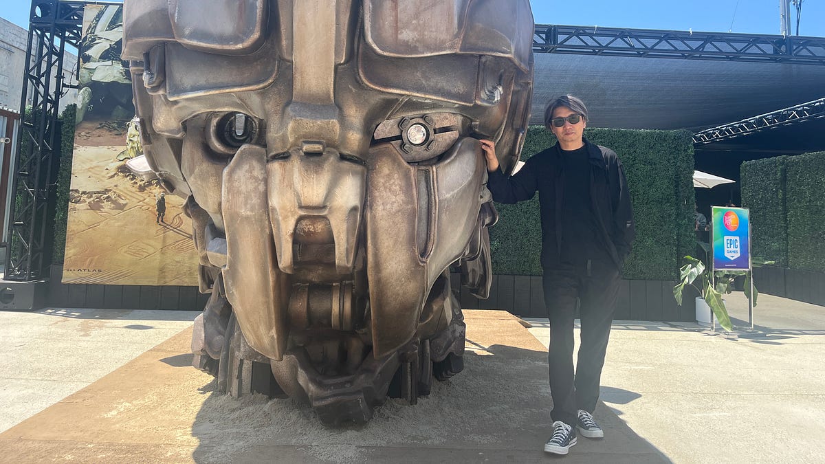 Fumito Ueda and I discuss a large robot head