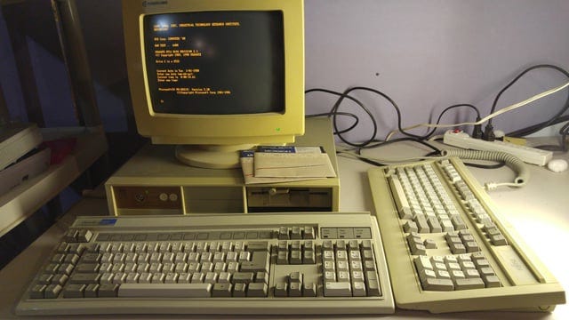 old pc with msdos old pc with msdos