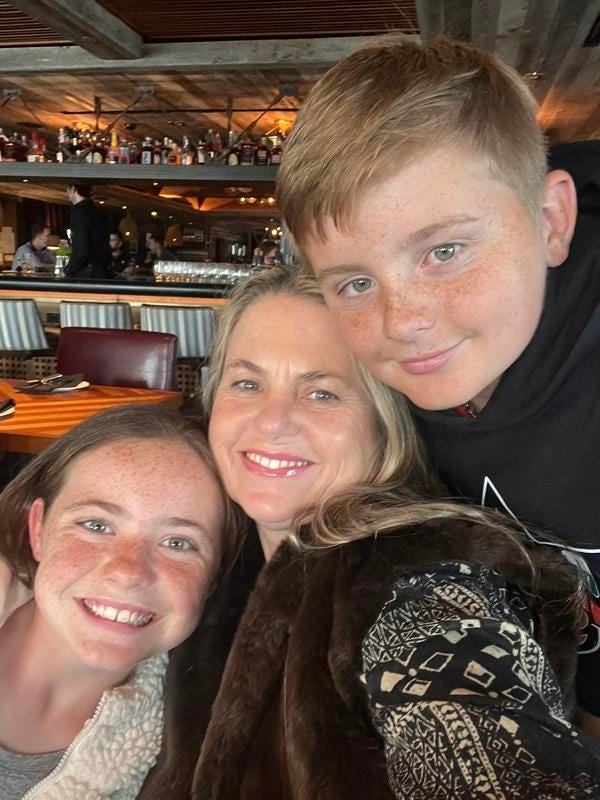 Gilli Aliotti and kids