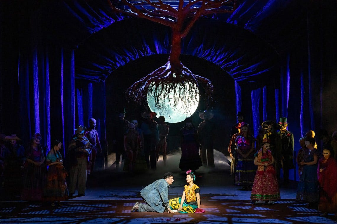 Carlos Álvarez as Diego Rivera and Isabel Leonard as Frida Kahlo in El Último Sueño de Frida y Diego Carlos Álvarez as Diego Rivera and Isabel Leonard as Frida Kahlo in El Último Sueño de Frida y Diego