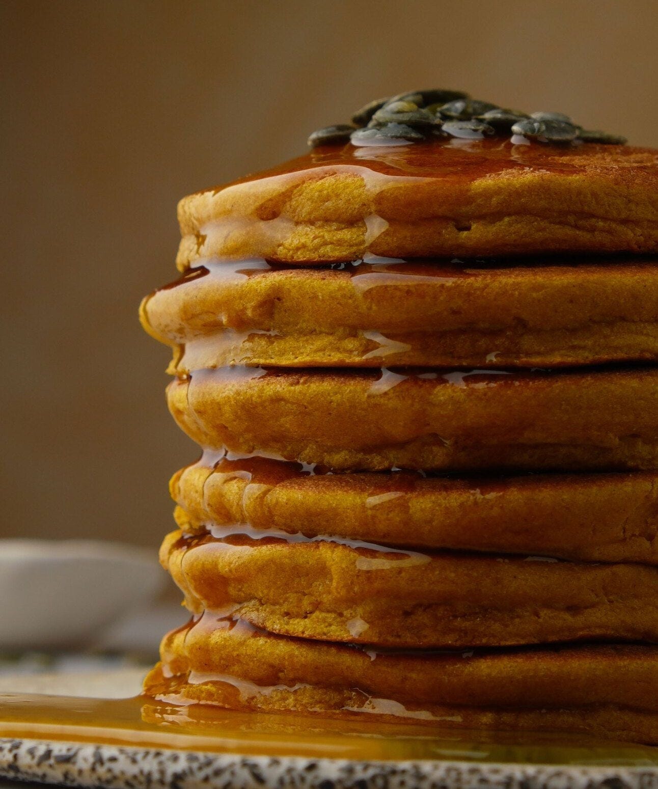 Fluffy Pumpkin Oat Pancakes