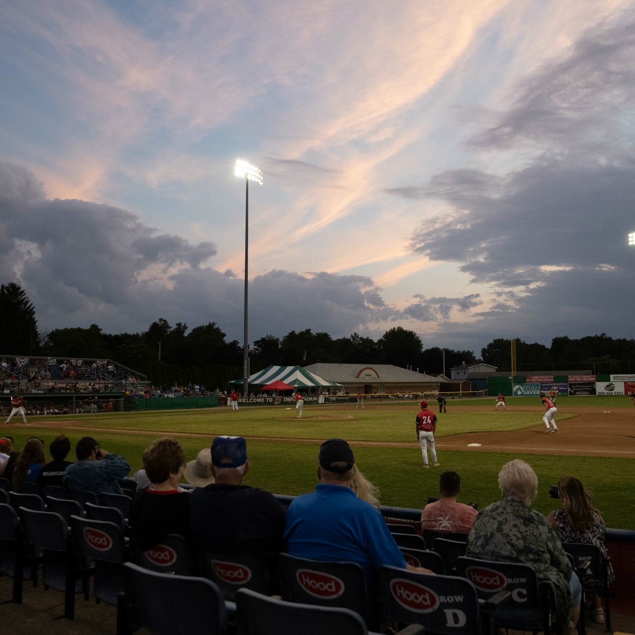 Homestand: Baseball and the Fight for the Soul of America