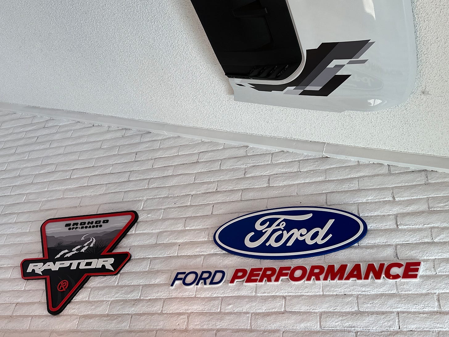 Ford Bronco Raptor Off-Roadeo Basecamp