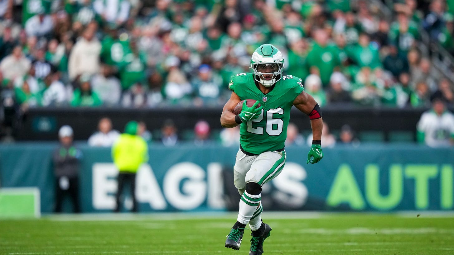 Saquon Barkley tops 2,000 yards rushing and moves within 100 of Dickerson's record – KGET 17 News Saquon Barkley tops 2,000 yards rushing and moves within 100 of Dickerson's record – KGET 17 News