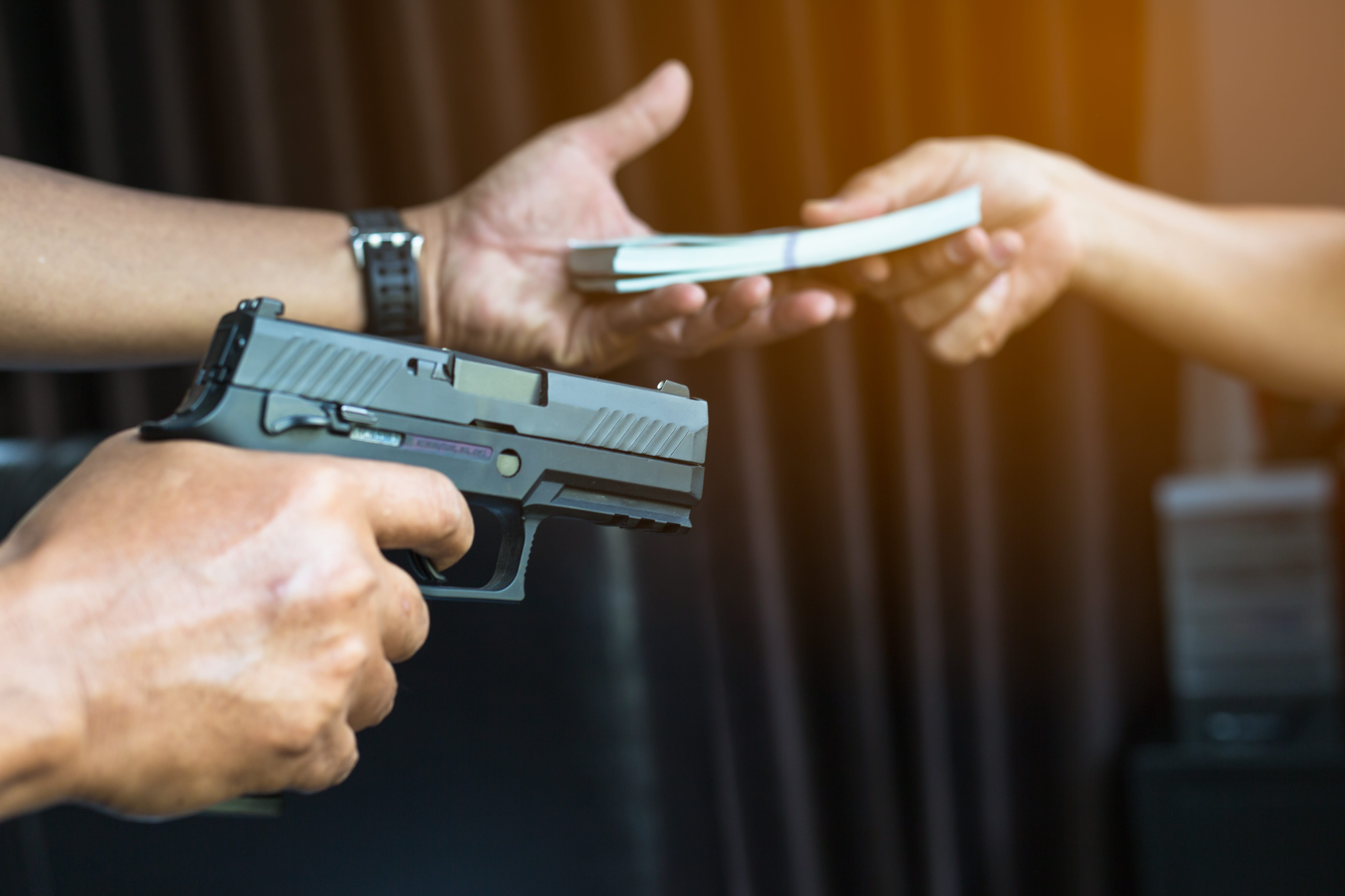 A Farewell to (Writing About) Arms! - by Bridget McGinty, image size:5760x3840