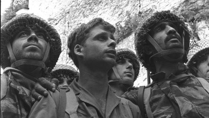 50 years later, 3 soldiers reenact, remember their iconic Six-Day war photo  | The Times of Israel