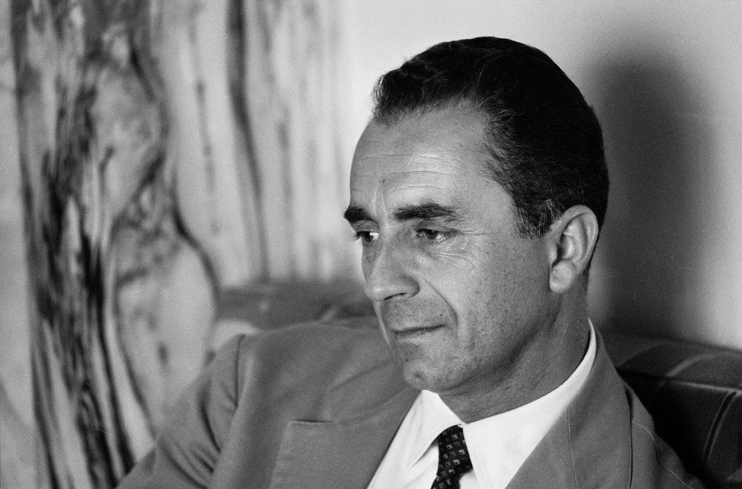 File:Michelangelo Antonioni Com L10-0197-0003-0001.jpg - Wikimedia Commons