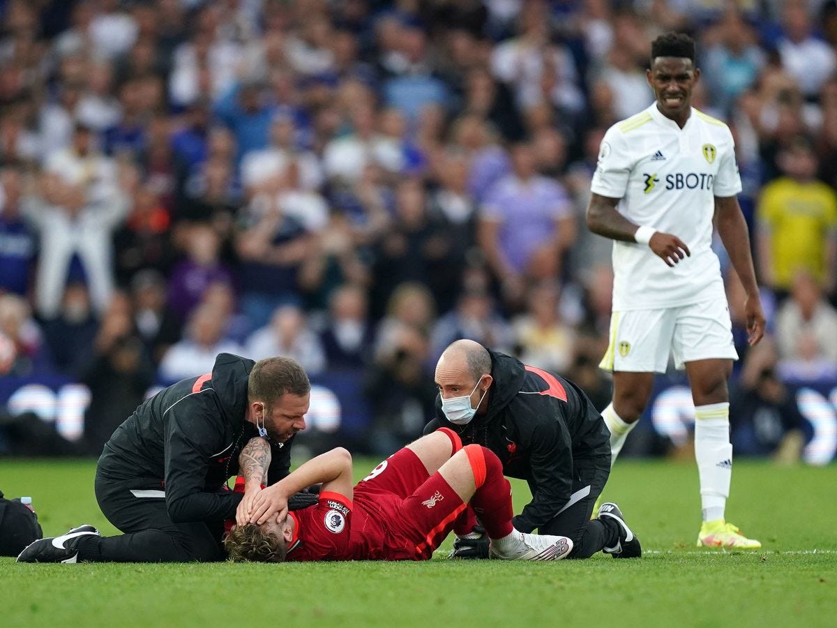 Liverpool physio who ran to Harvey Elliott's aid speaks out on "rare" injury  - Mirror Online