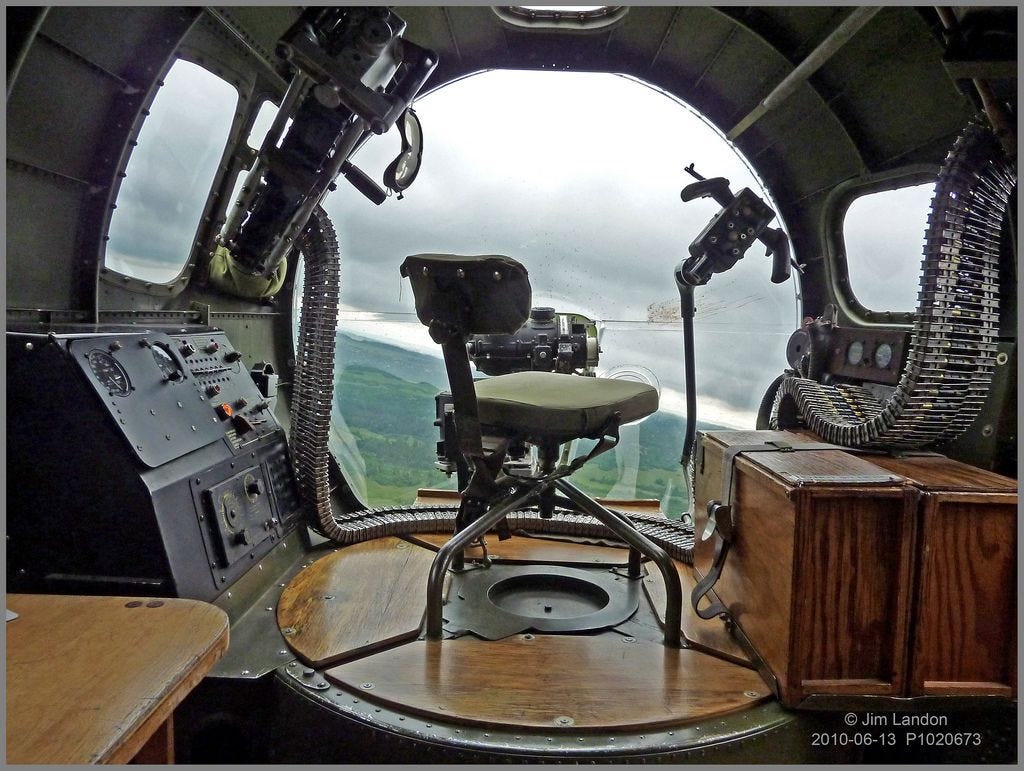 Inside a cockpit of a plane

AI-generated content may be incorrect.