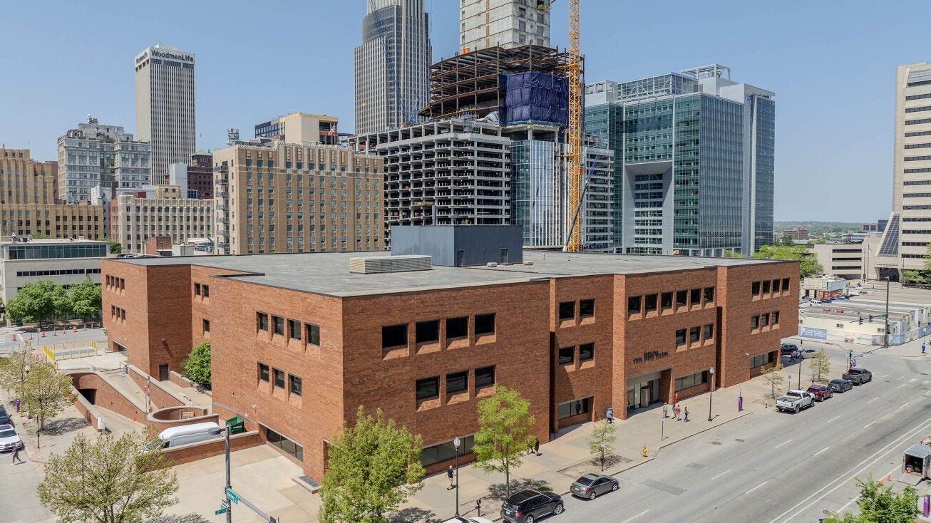 Pictures of Mixed Use property located at 1313 Farnam St, Omaha, NE 68102 for sales - image #1