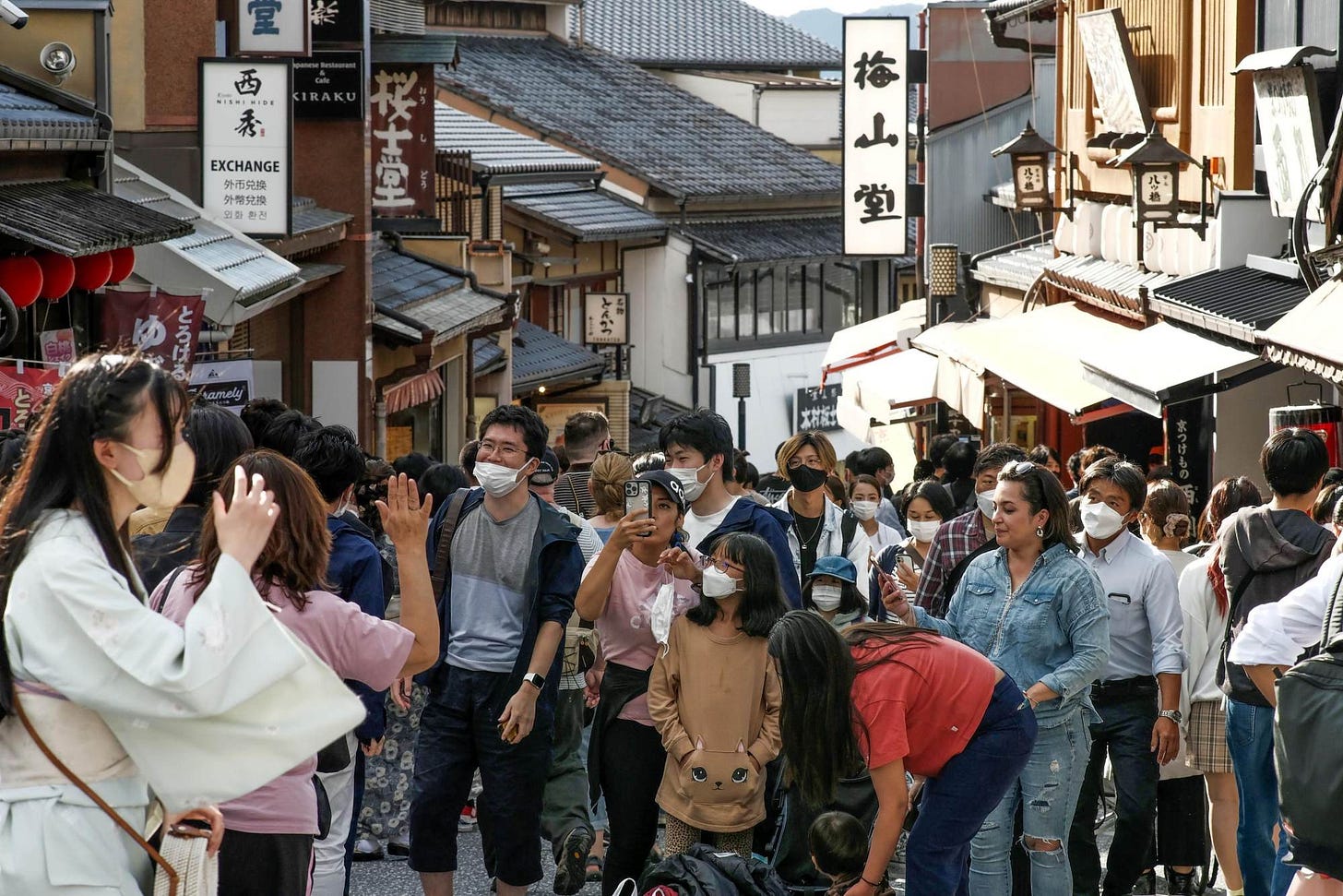Kyoto's new mayor vows to curb overtourism, but will his efforts hurt Japan  city's 'lifeblood'? | South China Morning Post