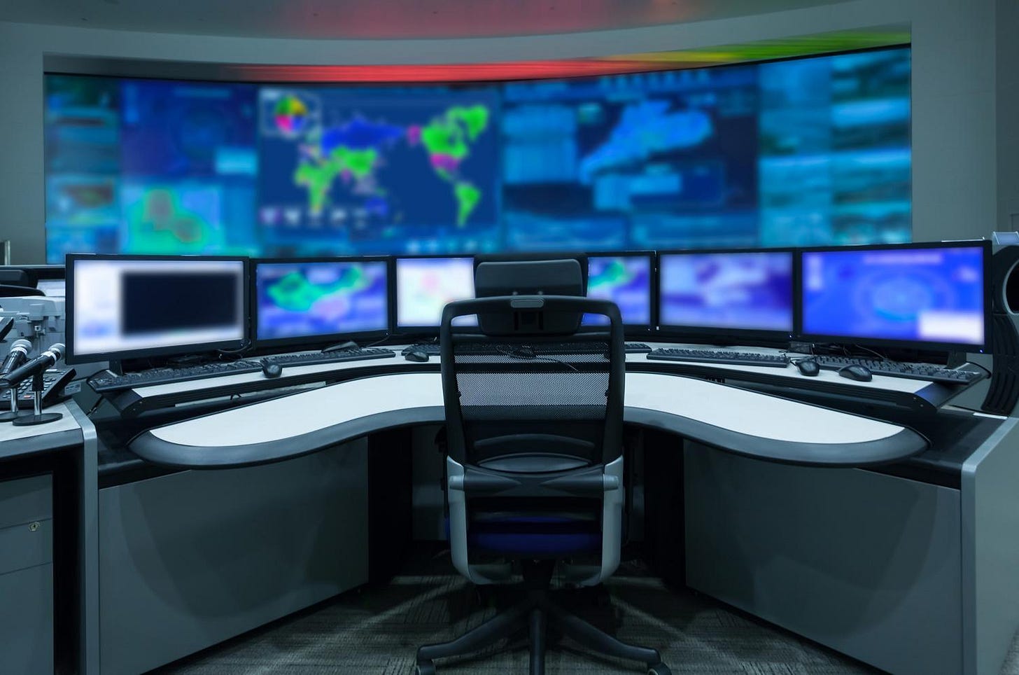 The Ultimate Guide to Choosing the Right Command & Control Center for Your Organization