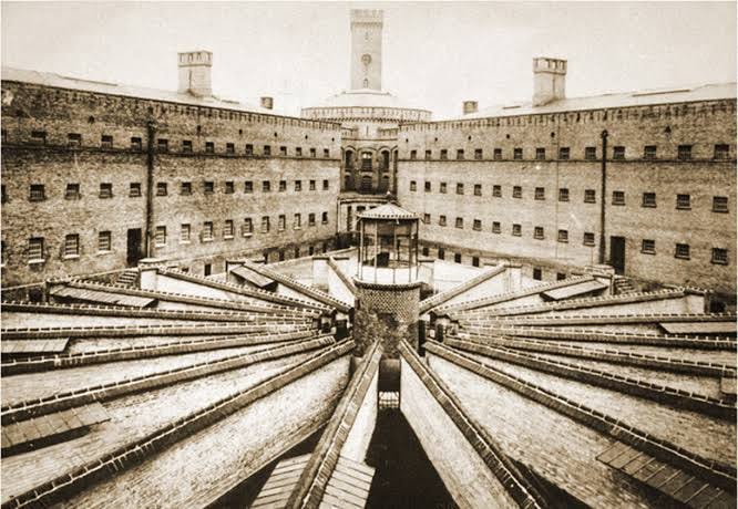 Berlin-Moabit Lehrter Strasse Prison - Frank Falla Archive
