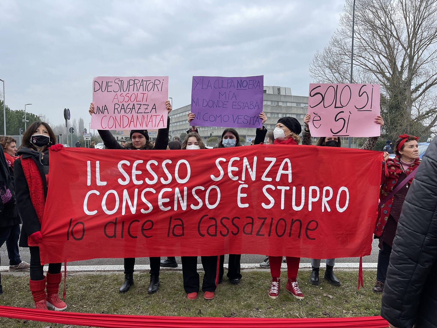 Il sesso senza consenso è stupro. “Donne continuate a denunciare!” - Centro  antiviolenza donne Ravenna e provincia | Linea Rosa