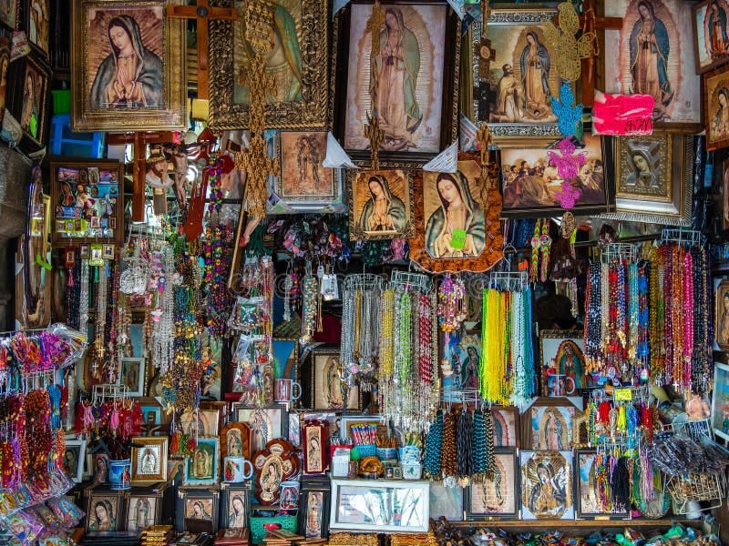 Souvenir Shop Outside the Basilica of Our Lady of Guadalupe in Mexico City,  Mexico Editorial Image - Image of america, city: 219851005